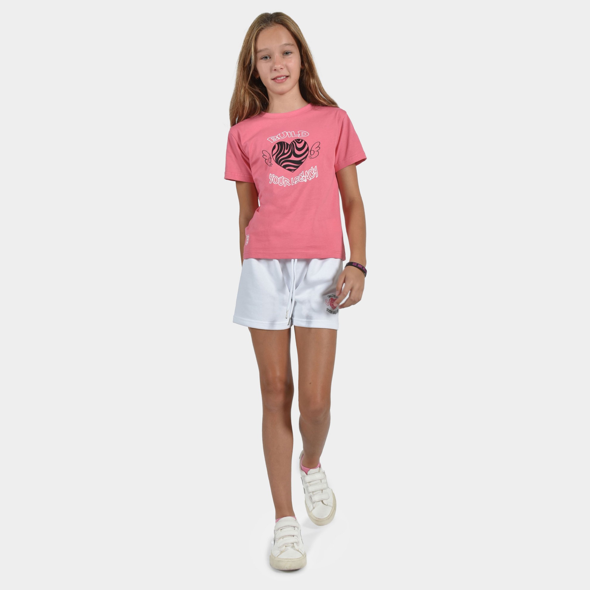 Kids' T-shirt Build Your Legacy Graffiti Bubblegum Model Front