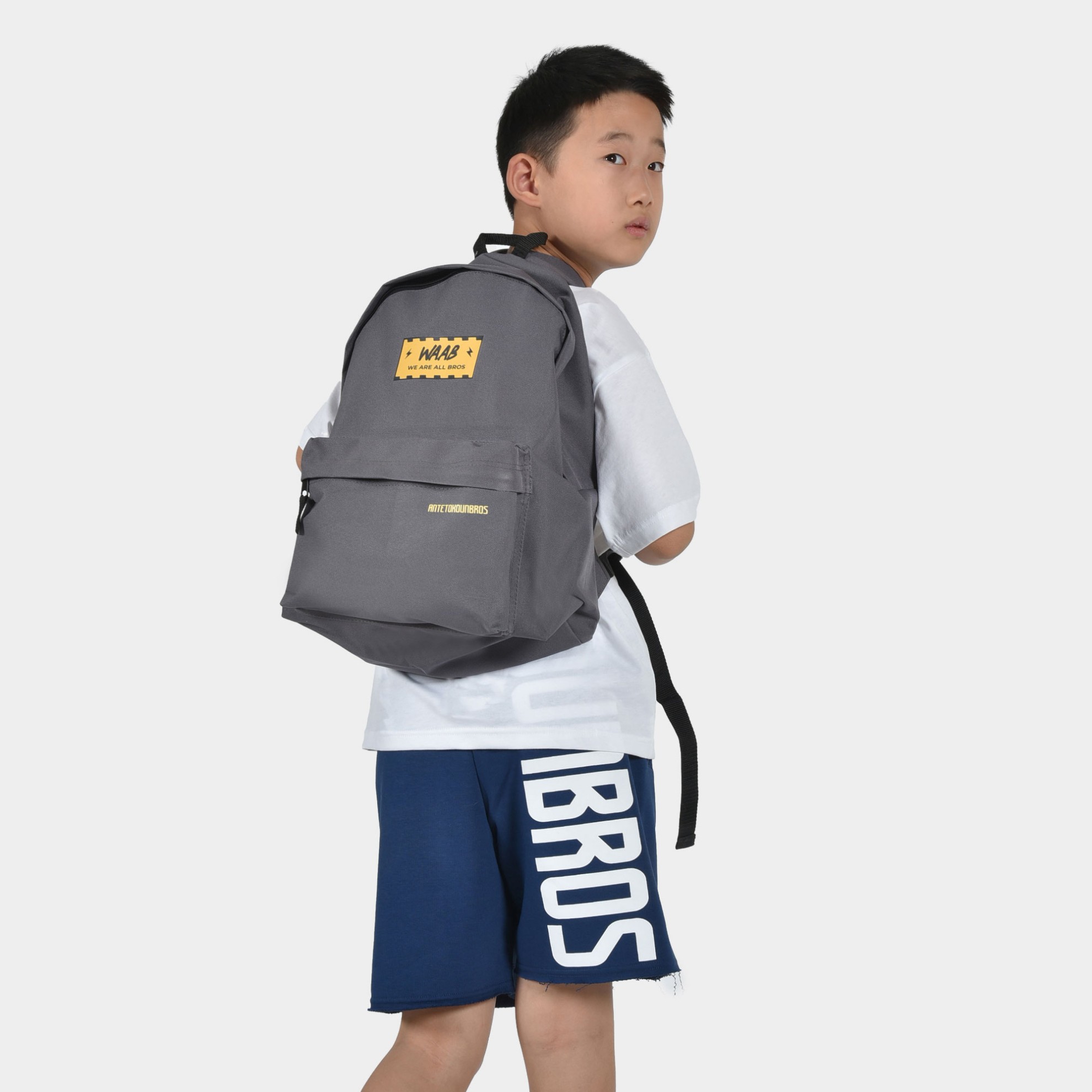 Kids' Shorts Multi Graffiti Blue Model Back with back pack | Antetokounbros