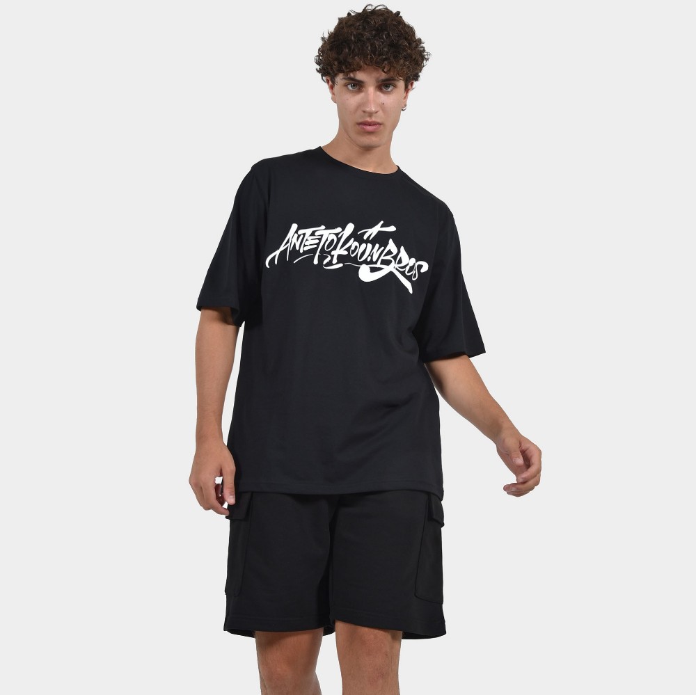 Men's T-shirt ANTETOKOUNBROS Tag | Black Model Front