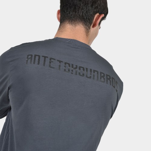 Men's T-shirt Goth | ANTETOKOUNBROS | Taupe Back thumb