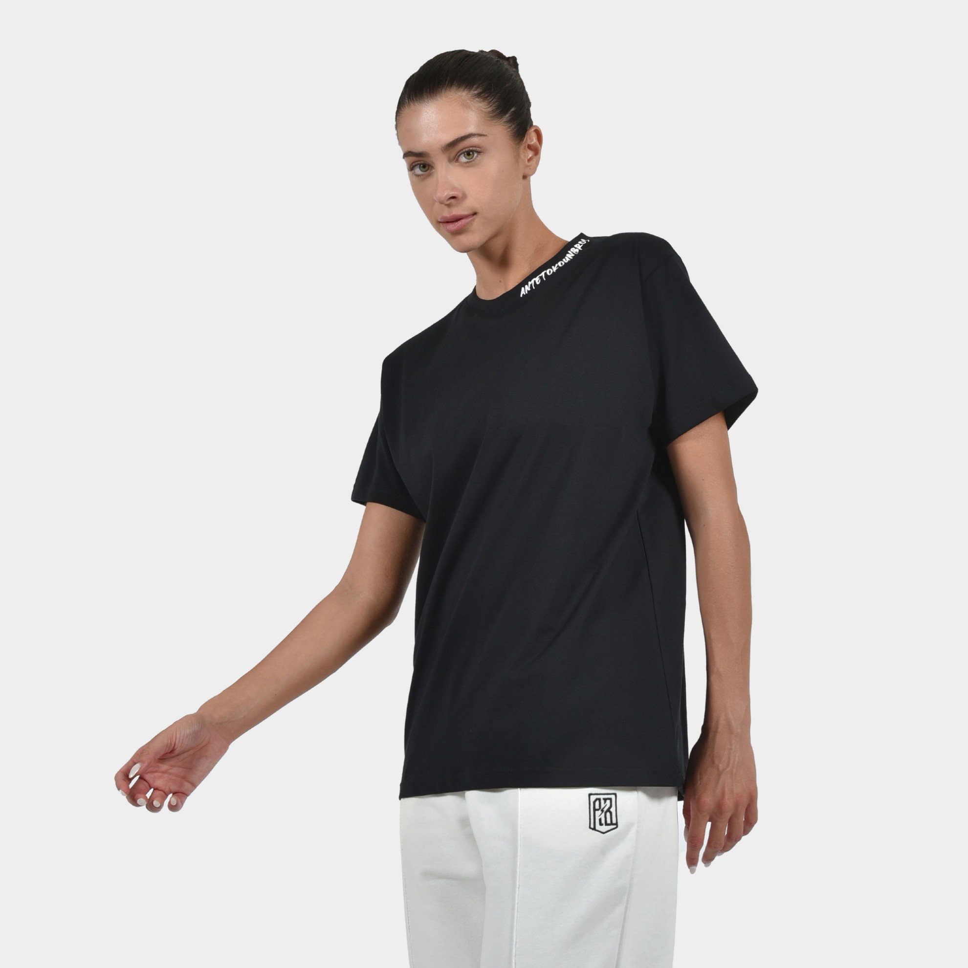 Women's T-shirt Graffiti | ANTETOKOUNBROS | Black Front