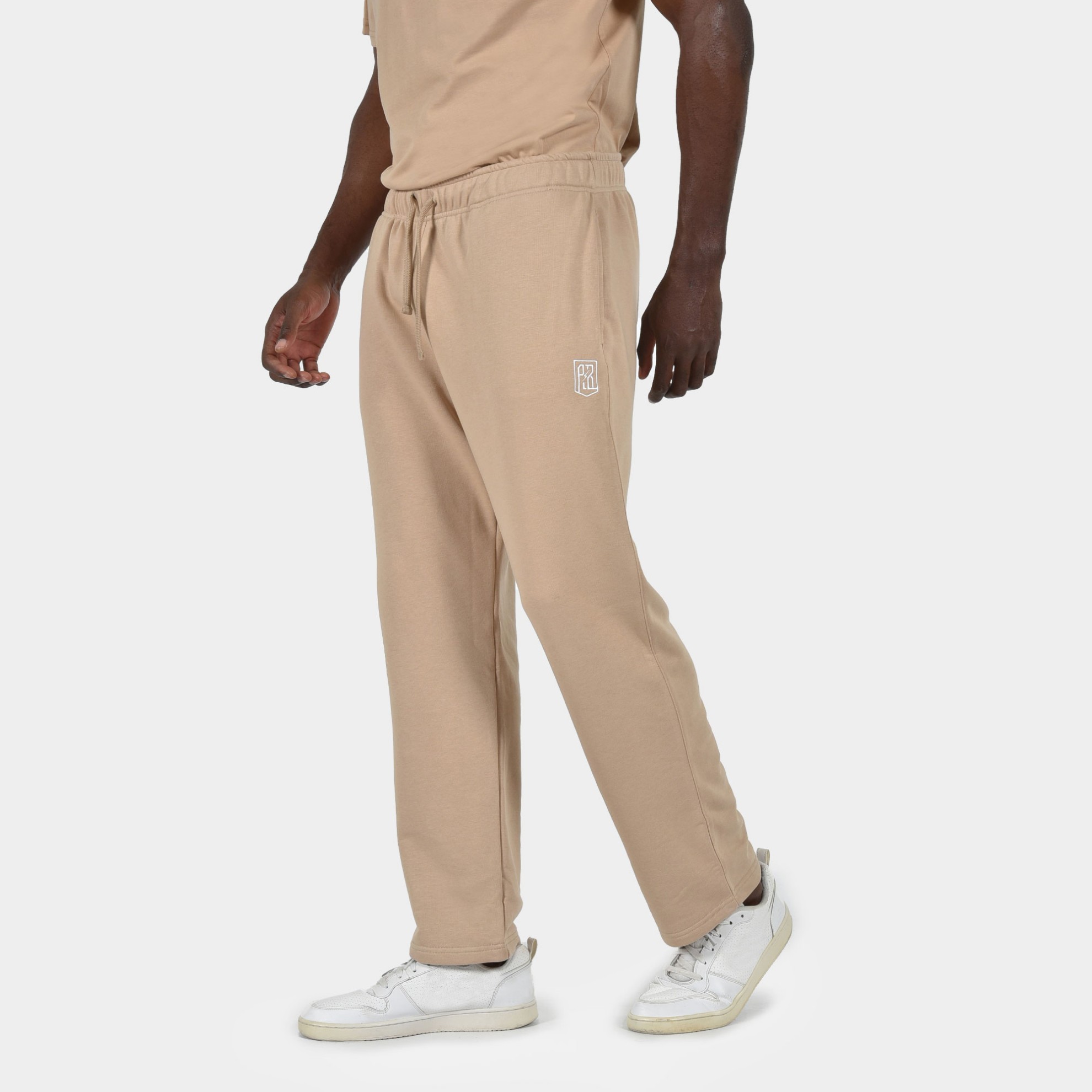 Men's Sweatpants Baseline | ANTETOKOUNBROS | Open Leg Beige | Front 1