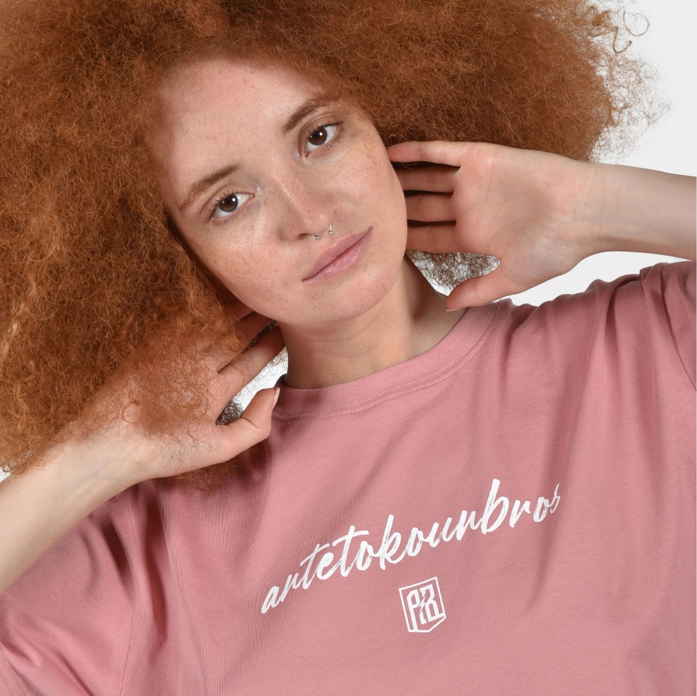 Women's Crop Top T-shirt | ANTETOKOUNBROS Baseline | Dusty Pink Detail