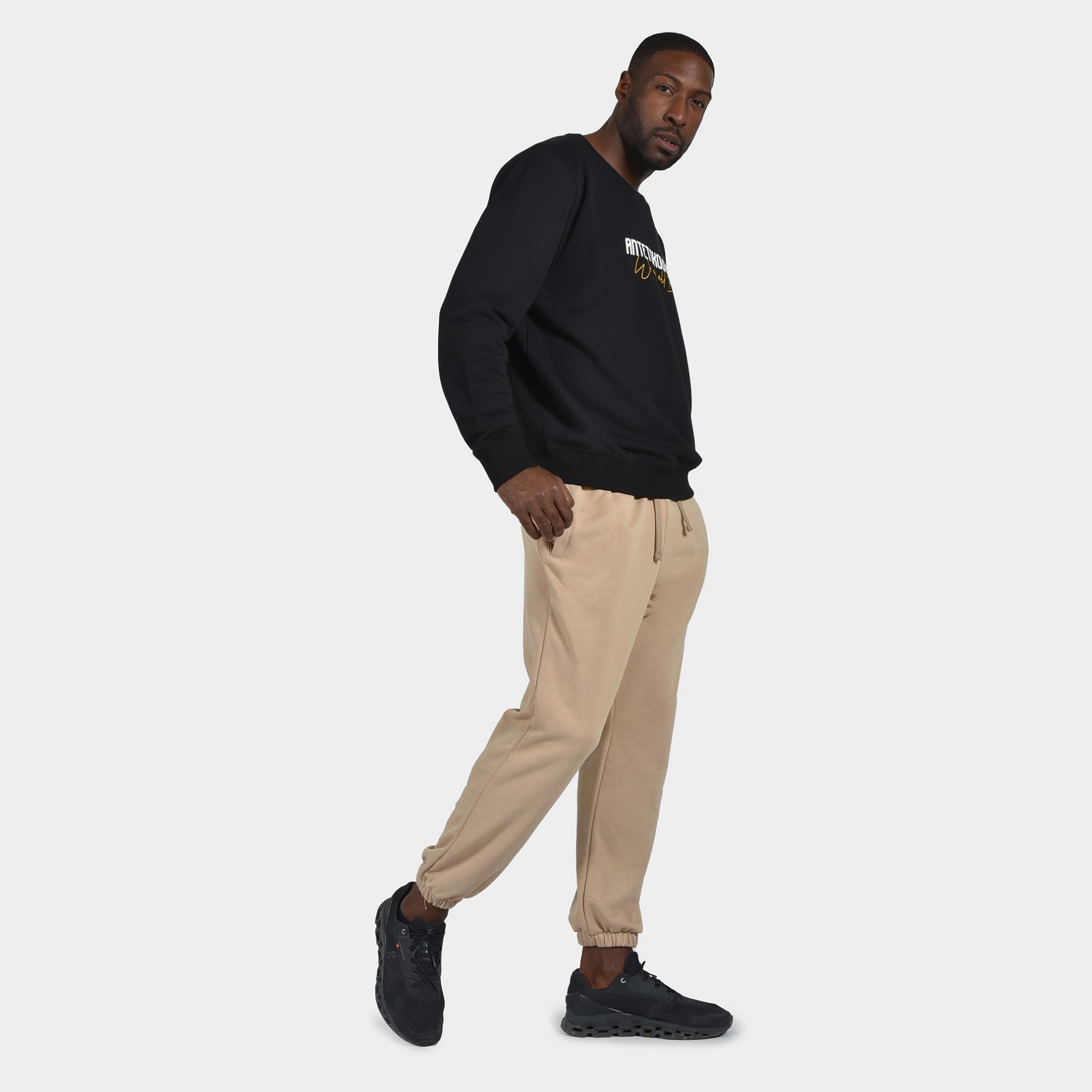 Unisex  Sweatpants Baseline | ANTETOKOUNBROS | Beige Model Front