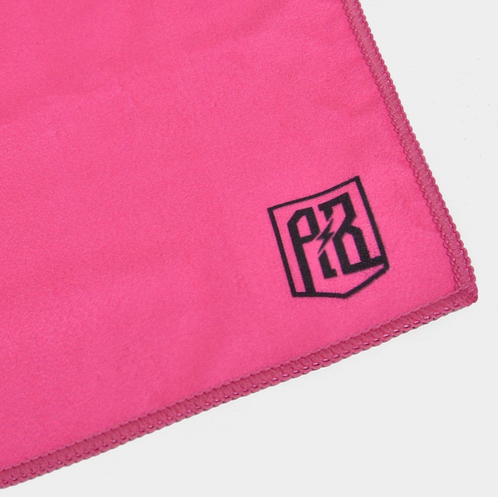 ANTETOKOUNBROS Microfiber Towel | Fouchsia Detail