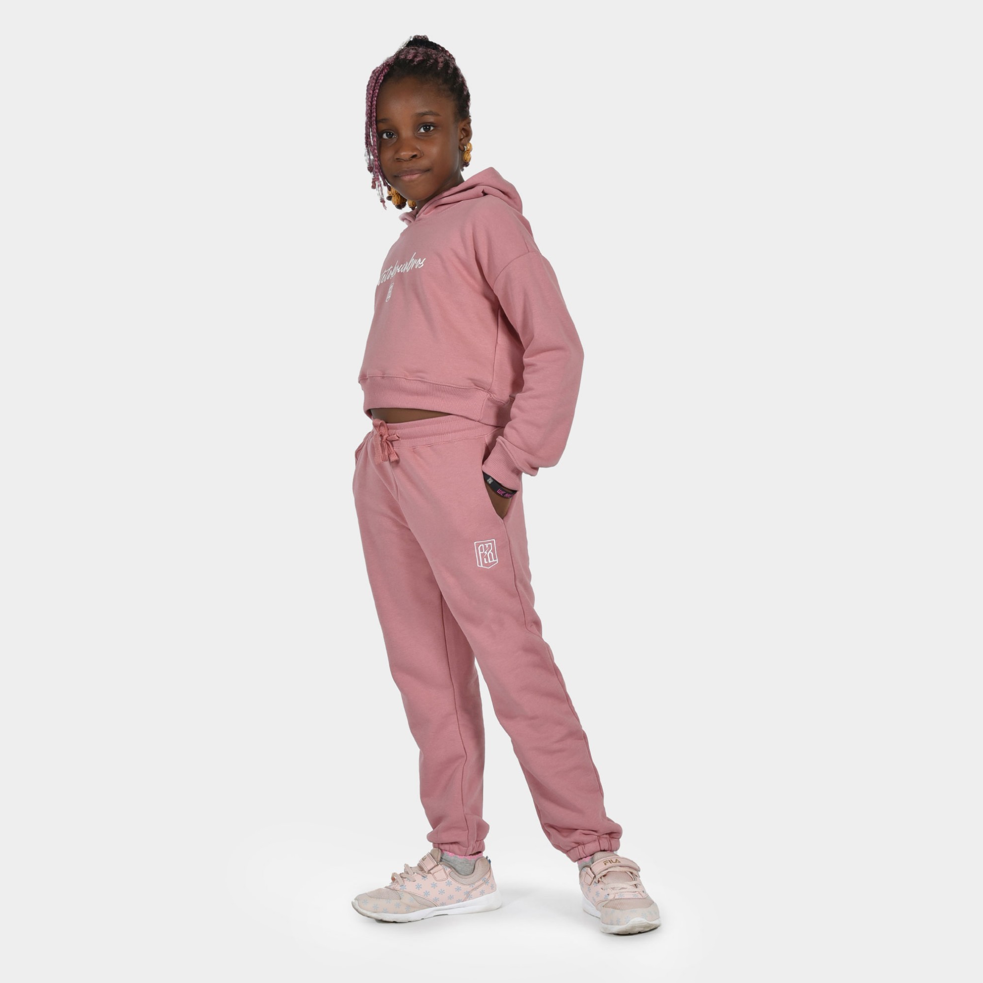 Kids' Hoodie Baseline | ANTETOKOUNBROS | Pink Model Front