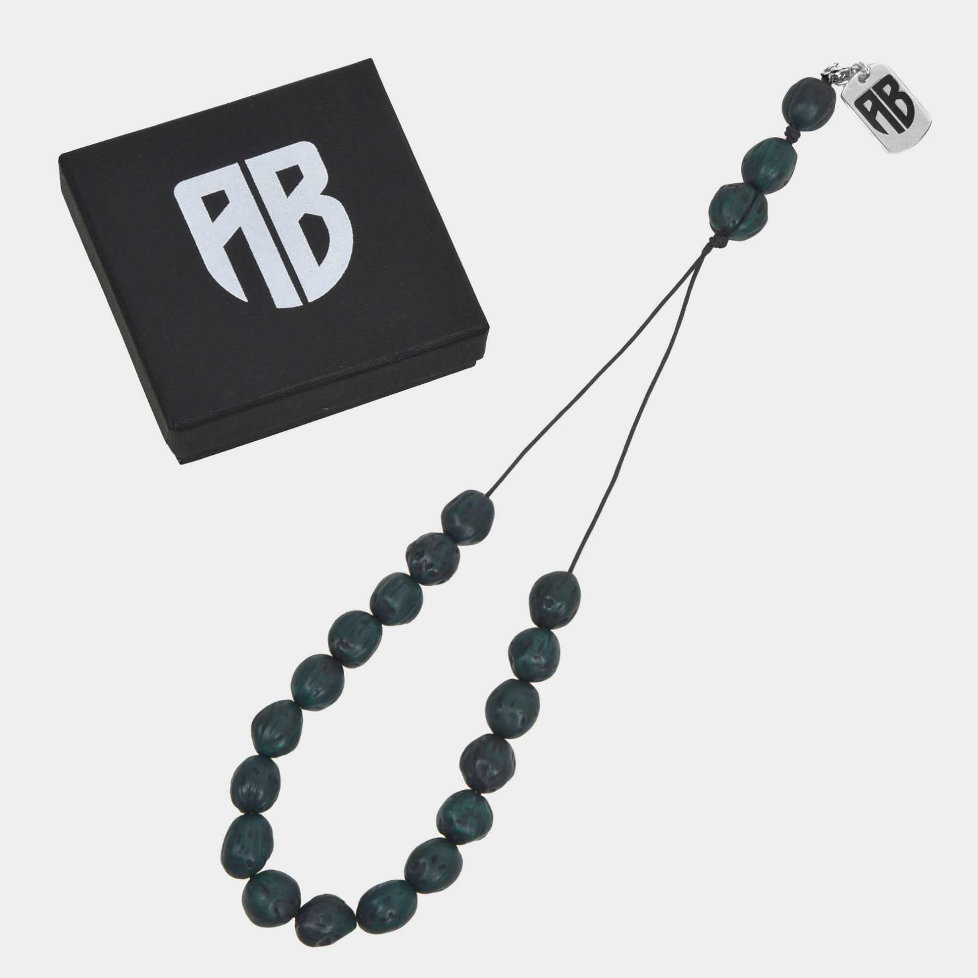 ANTETOKOUNBROS | Charm Komboloi with Green Beads Nutmeg