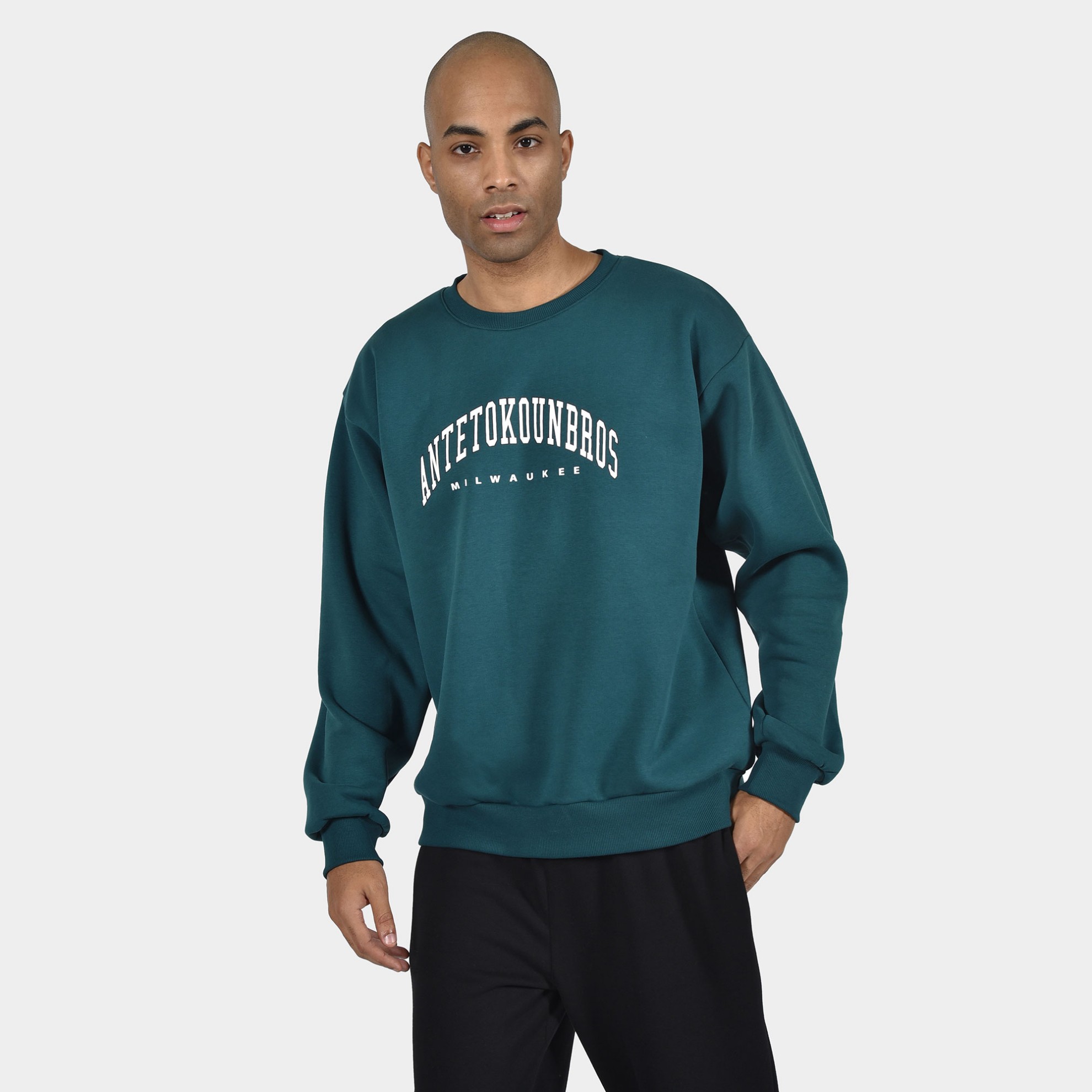ANTETOKOUNBROS Men's Oversized Sweatshirt Varsity Milwaukee Petrol Front