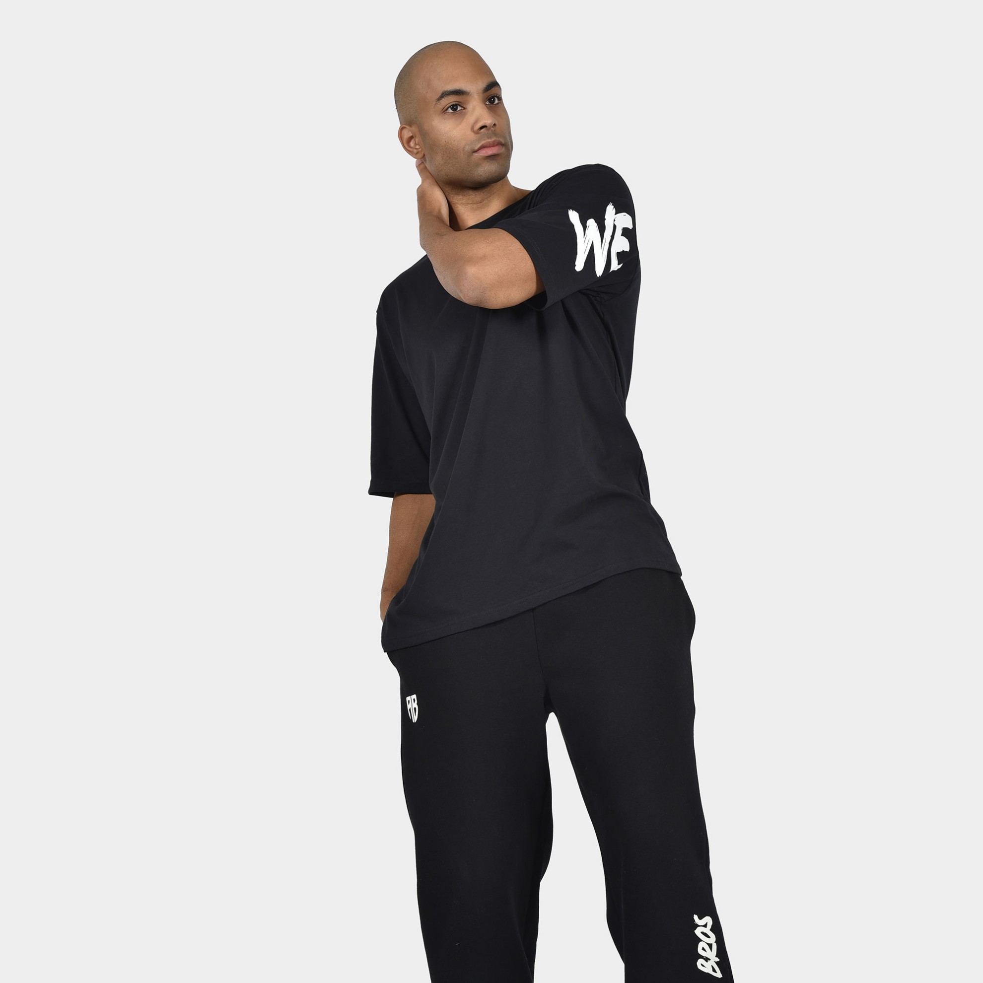 ANTETOKOUNBROS Men's Oversized T-shirt We are all Bros Black Front 1