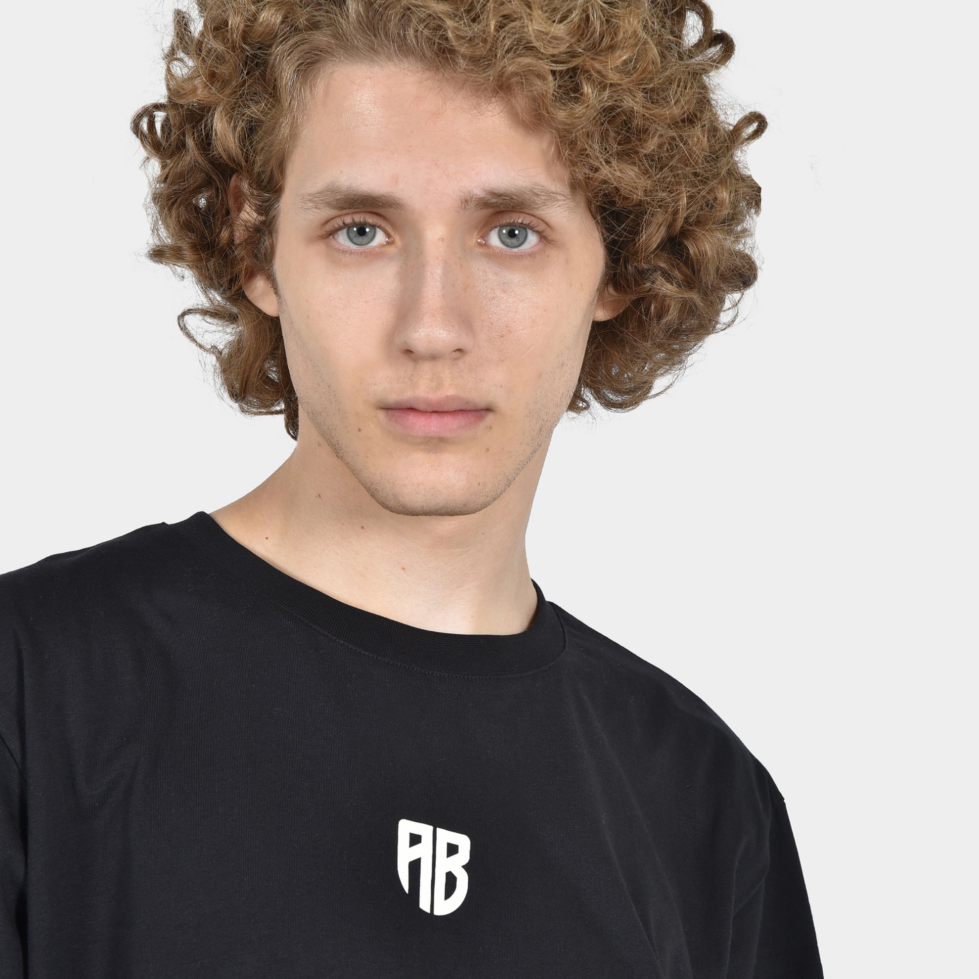 ANTETOKOUNBROS Men's Oversized T-shirt We are all Bros Black Detail