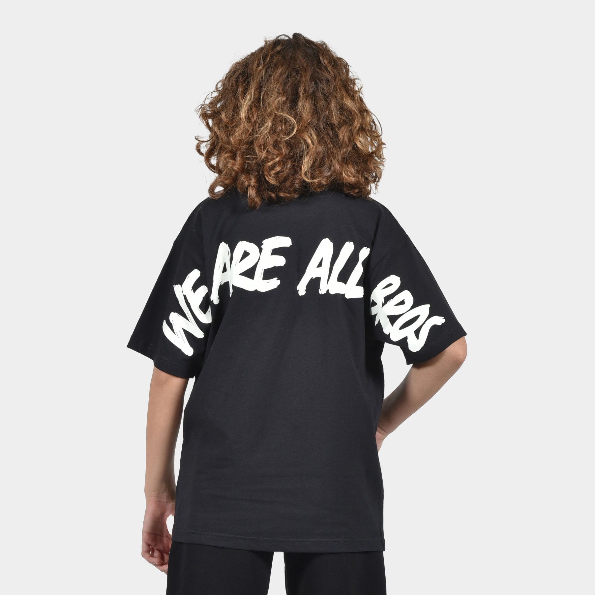 ANTETOKOUNBROS Kids' Oversized T-shirt We are all Bros Black Back 1