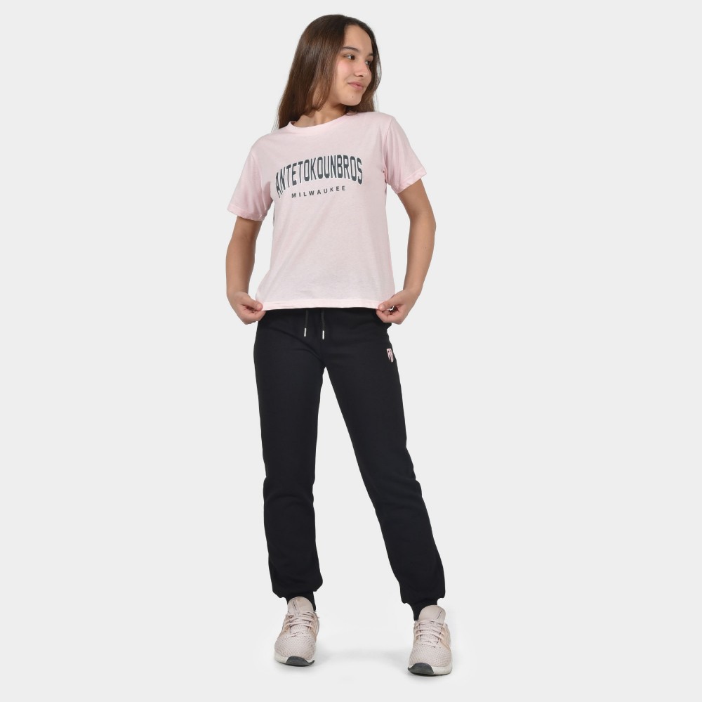 Kids' T-shirt Milwaukee Logo Varsity Pink Model Front | Antetokounbros