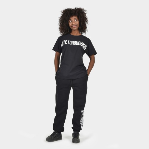 Women's Oversized T-shirt Logo Black | Model Front | Antetokounbros thumb