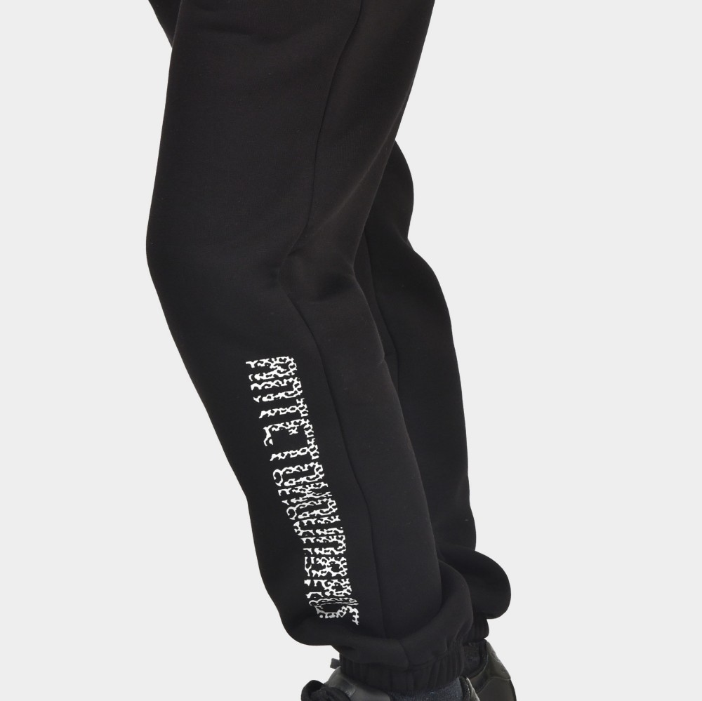 Women's Sweatpants Leopard Logo Black | Detail | Antetokounbros