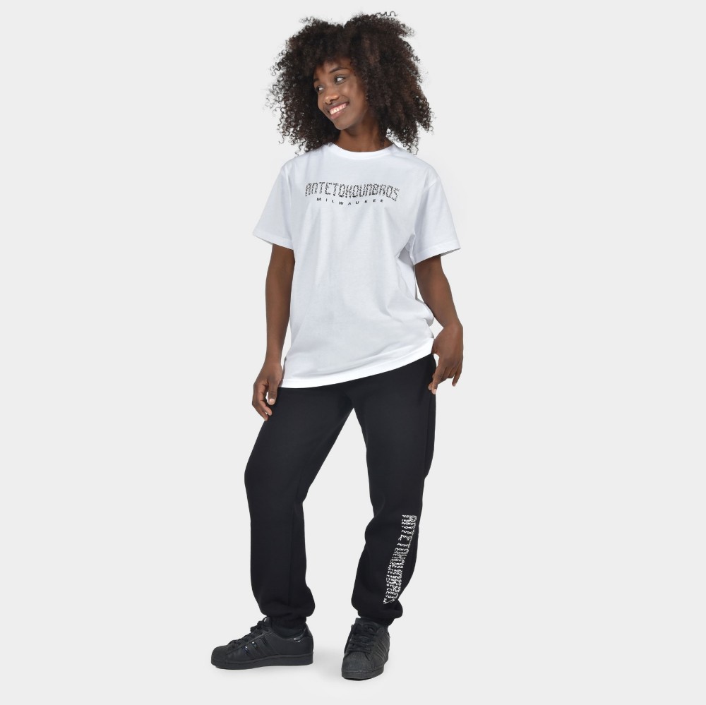 Women's T-shirt Animal Print Milwaukee Logo White | Model Front | Antetokounbros