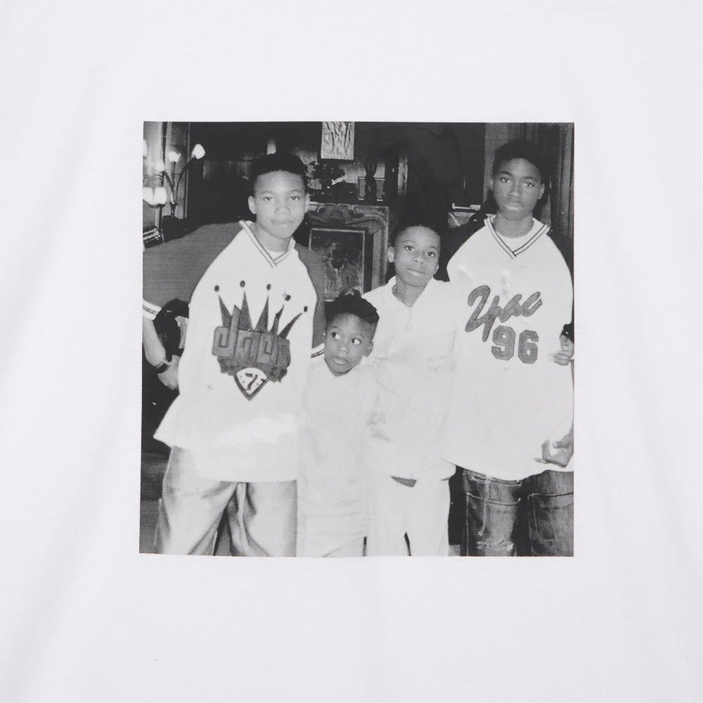 Based on a True Story T-Shirt | ANTETOKOUNBROS | Detail 