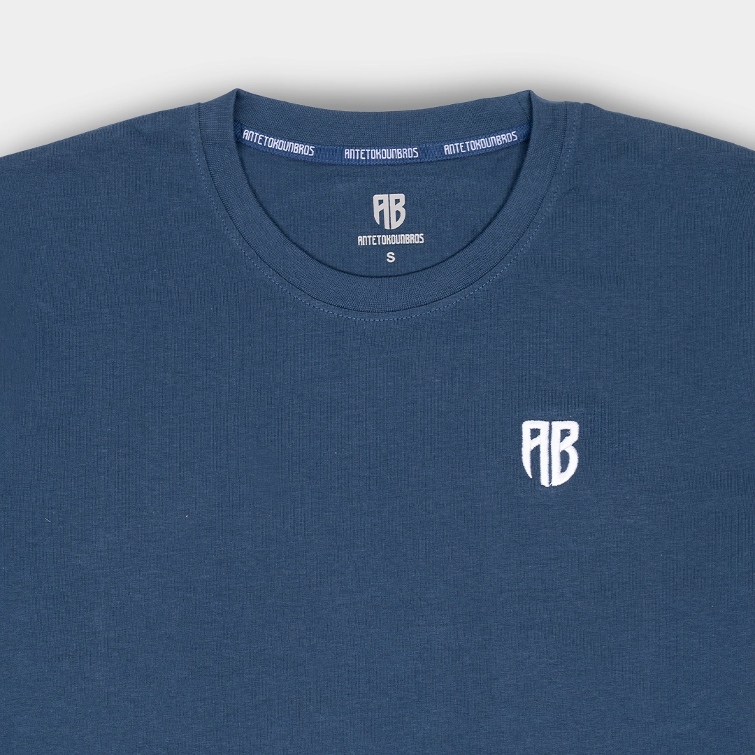 AB Classic T-shirt I ANTETOKOUNBROS IDetail Retro Blue