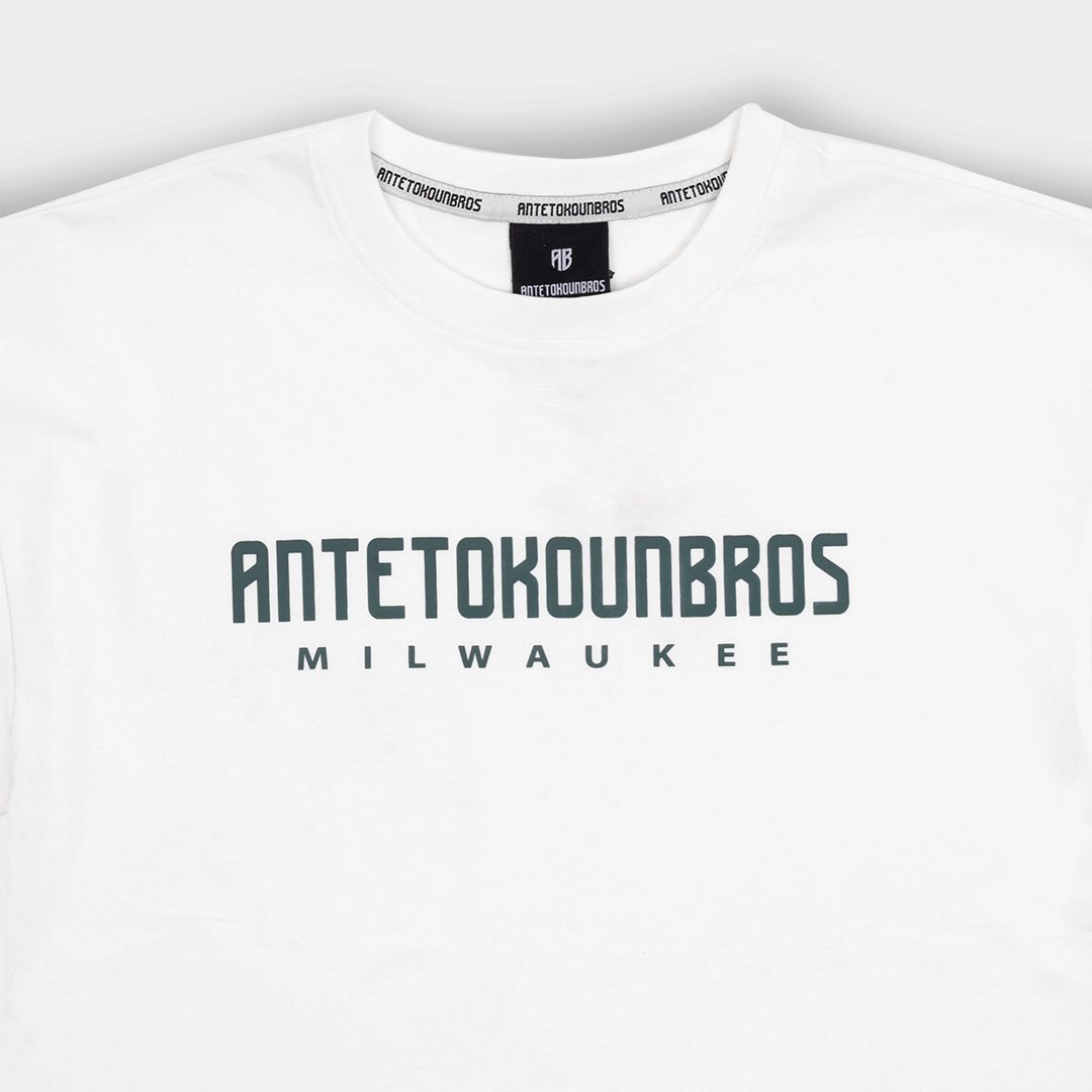 Kids' T-shirt Location Milwaukee Detail