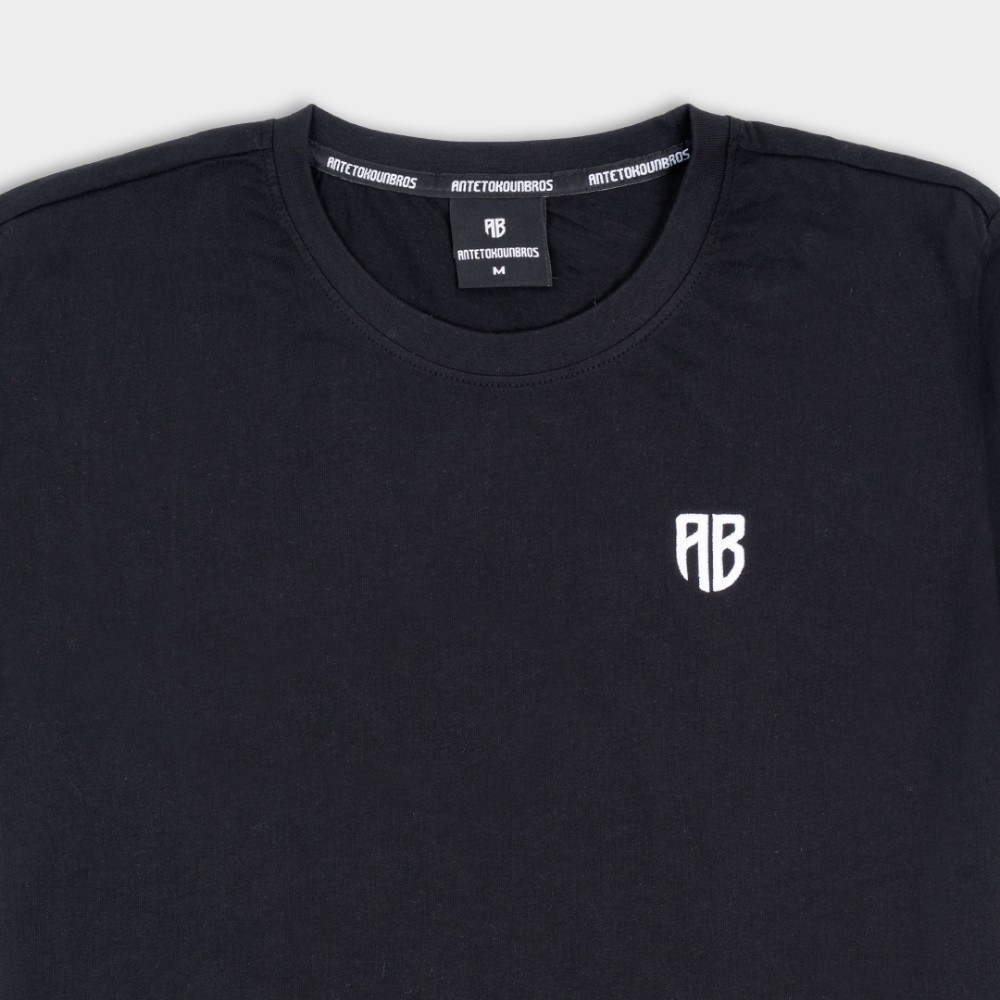 AB Classic T-shirt Native Black Detail