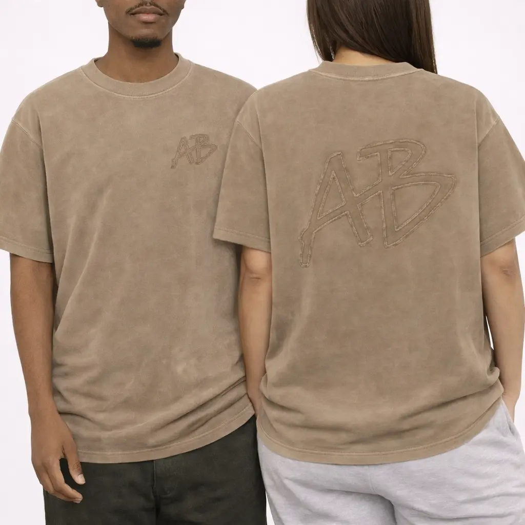 Applique Stonewashed Oversized Tee Beige Models